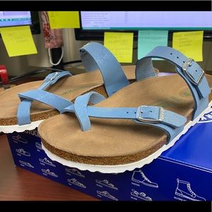 Mayari Birkenstocks